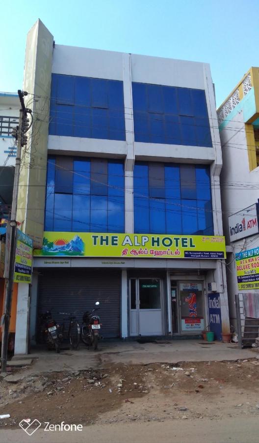 The Alp Hotel มทุราย ภายนอก รูปภาพ
